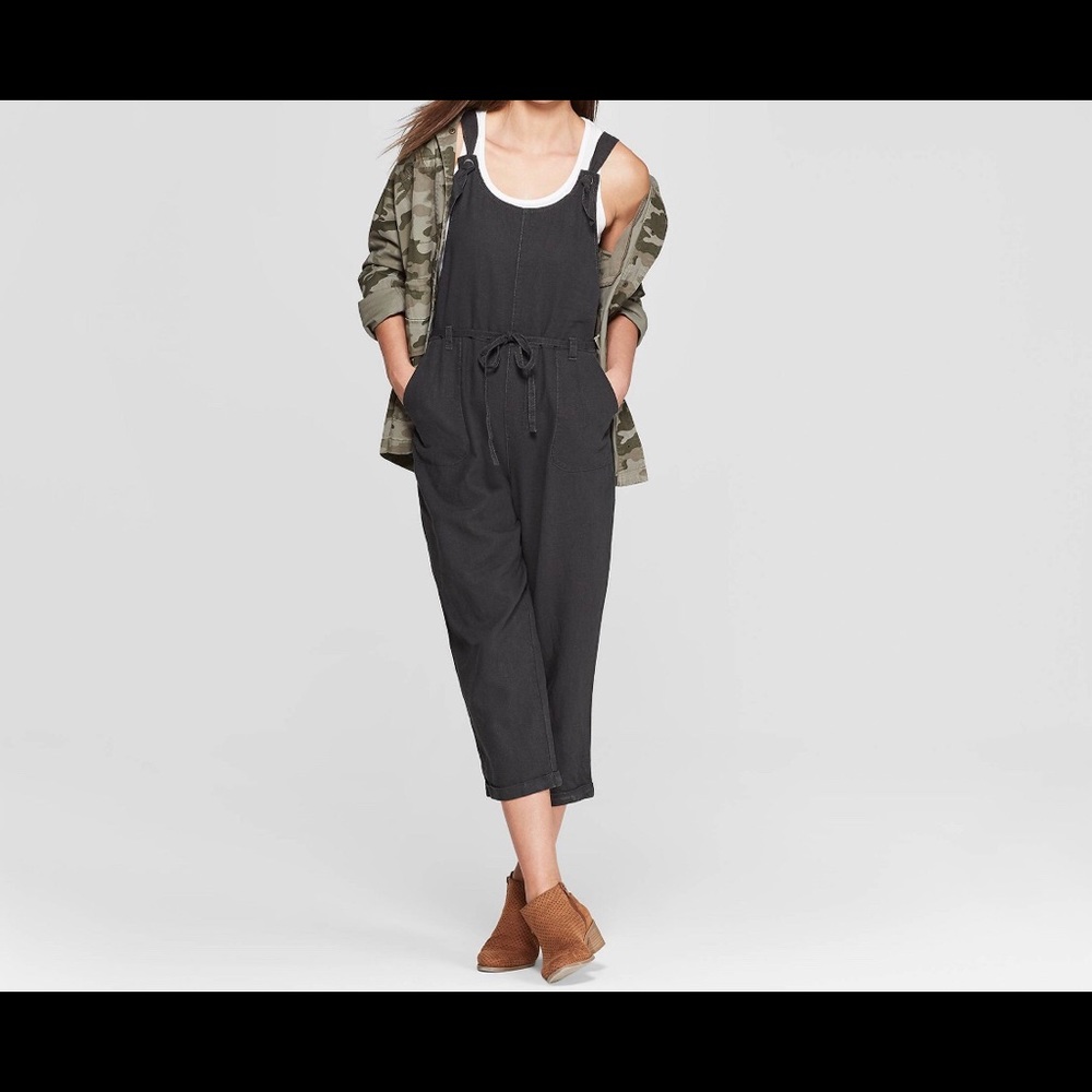 Universal Threads Jumpsuit